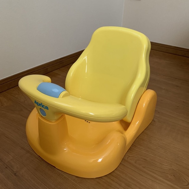 アップリカ チェアバス bluke.com.br