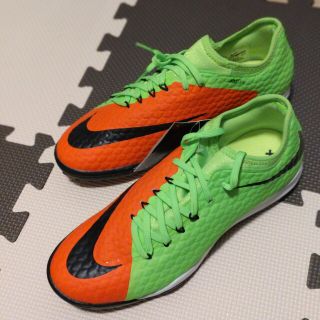 ナイキ(NIKE)のナイキ　フットサルシューズ　26.5cm(シューズ)