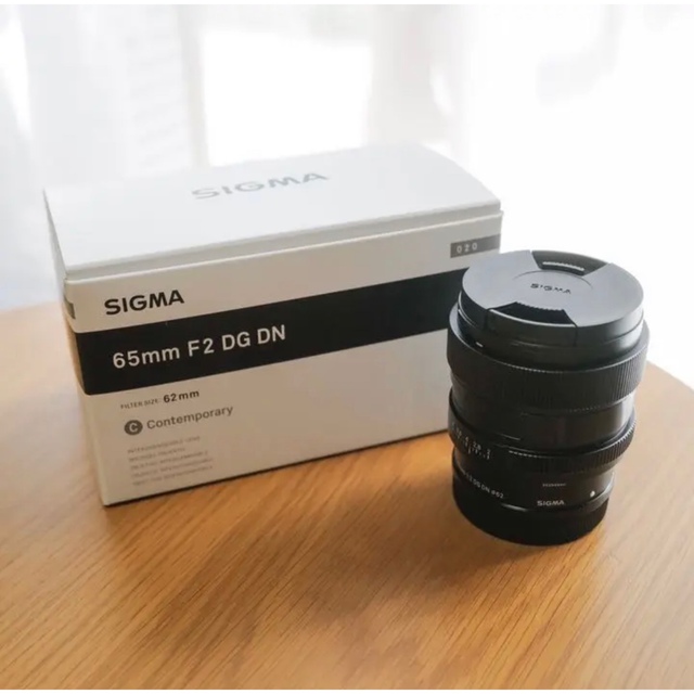 SIGMA(シグマ)のsigma Contemporary 65mm f2 DG DN / Lマウント スマホ/家電/カメラのカメラ(レンズ(単焦点))の商品写真