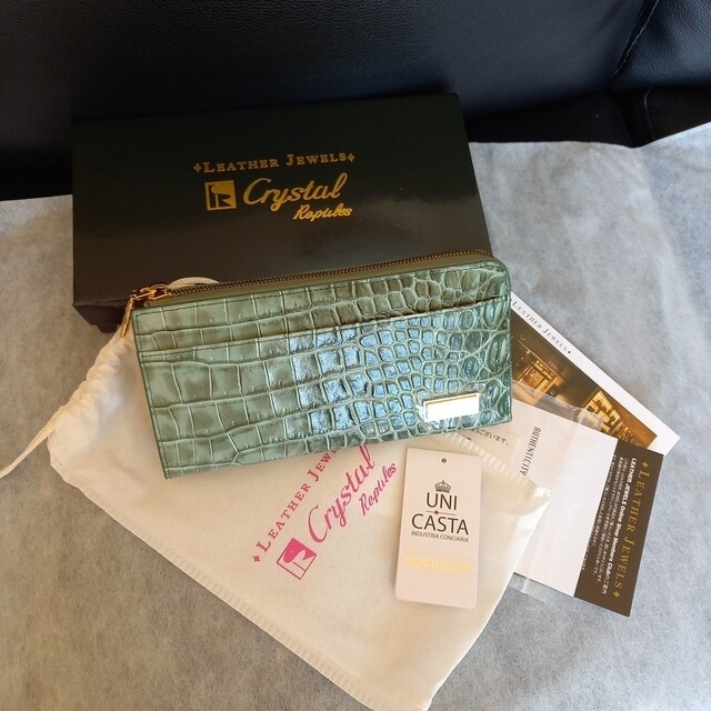 いつでもポイント10倍 LEATHERJEWELS Crystal Reptiles UNICASTA