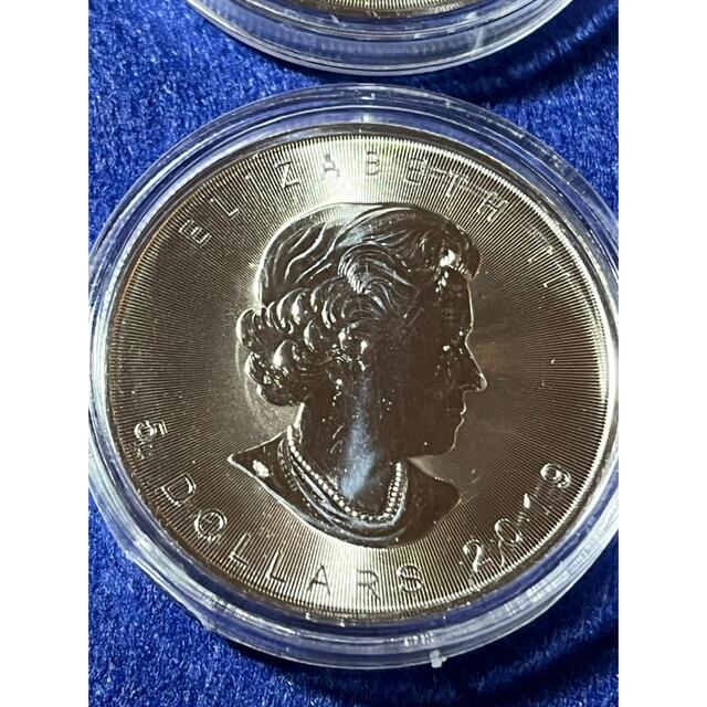 純銀　地金型　カナダメイプルリーフ1オンス銀貨　未使用　美品銀貨正規購入品