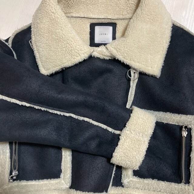 ALEXIA STAM(アリシアスタン)のjuemi mouton jacket レディースのジャケット/アウター(ムートンコート)の商品写真