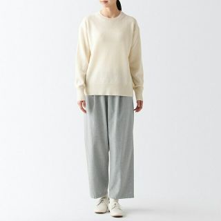 ムジルシリョウヒン(MUJI (無印良品))の〓新品〓  無印良品 ヤク混 タックパンツ／ONESIZE／ライトグレー(カジュアルパンツ)