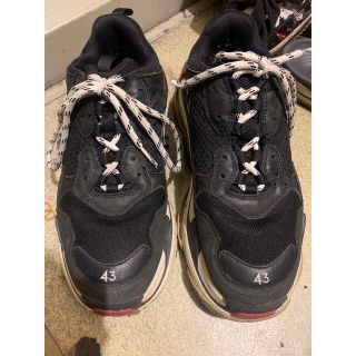 バレンシアガ(Balenciaga)のBALENCIAGA triple S (スニーカー)