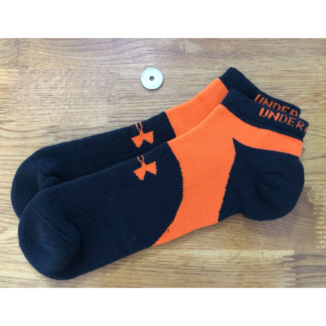 UNDER ARMOUR(アンダーアーマー)の新品アンダーアーマーUNDER ARMOUR レディースソックス6足セット607 レディースのレッグウェア(ソックス)の商品写真