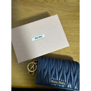 ミュウミュウ(miumiu)の【ゆっち様専用】miumiu キーリング付きカードケース(名刺入れ/定期入れ)