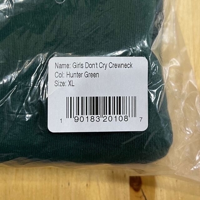 オンライン日本 Girls Don't Cry ガールズドントクライ スウェットXL