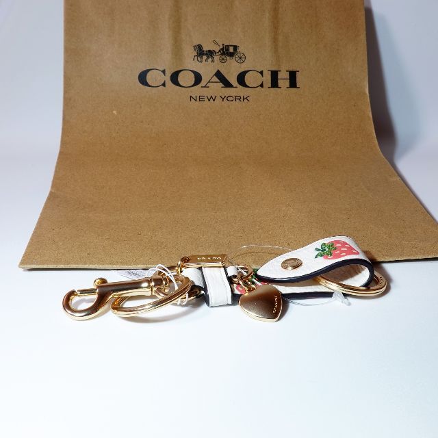 コーチ ストロベリー トリガー スナップ バッグ チャーム COACH