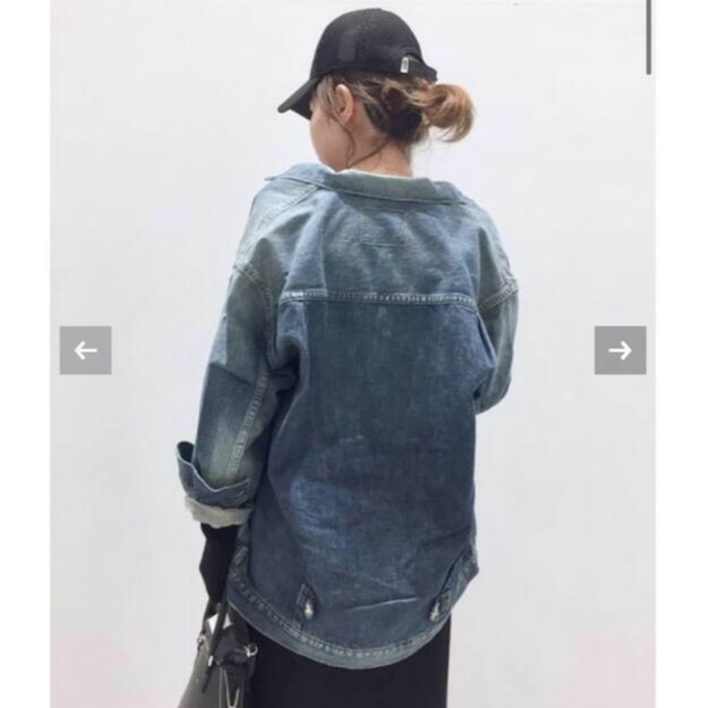 L'Appartement DEUXIEME CLASSE(アパルトモンドゥーズィエムクラス)のアパルトモン シュタンバウム　☆OVERSIZE DENIM JACKET  レディースのジャケット/アウター(Gジャン/デニムジャケット)の商品写真