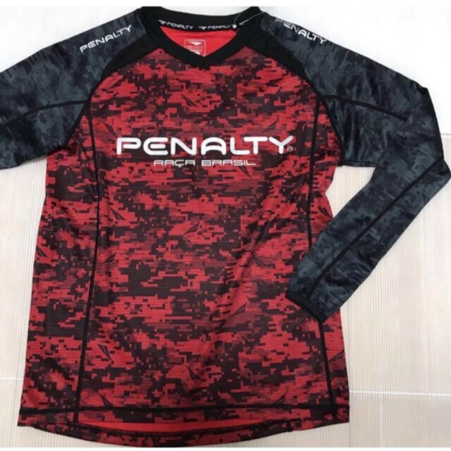 PENALTY(ペナルティ)の送料無料 新品 PENALTY デジカモラグランプラシャツJR 150 スポーツ/アウトドアのサッカー/フットサル(ウェア)の商品写真