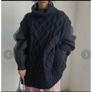 Ameri VINTAGE - UNDRESSED COTTON CANDY SLEEVE KNIT