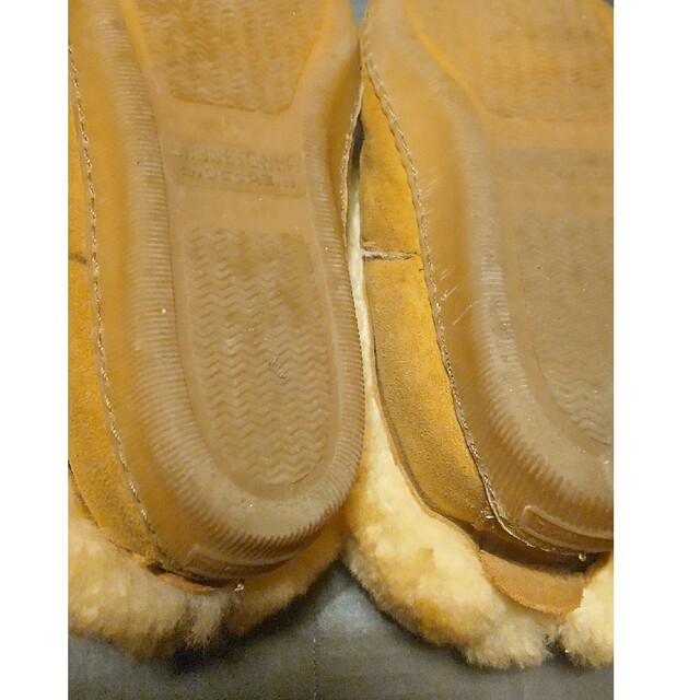 Minnetonka(ミネトンカ)のムートンフラットショートブーツ レディースの靴/シューズ(ブーツ)の商品写真