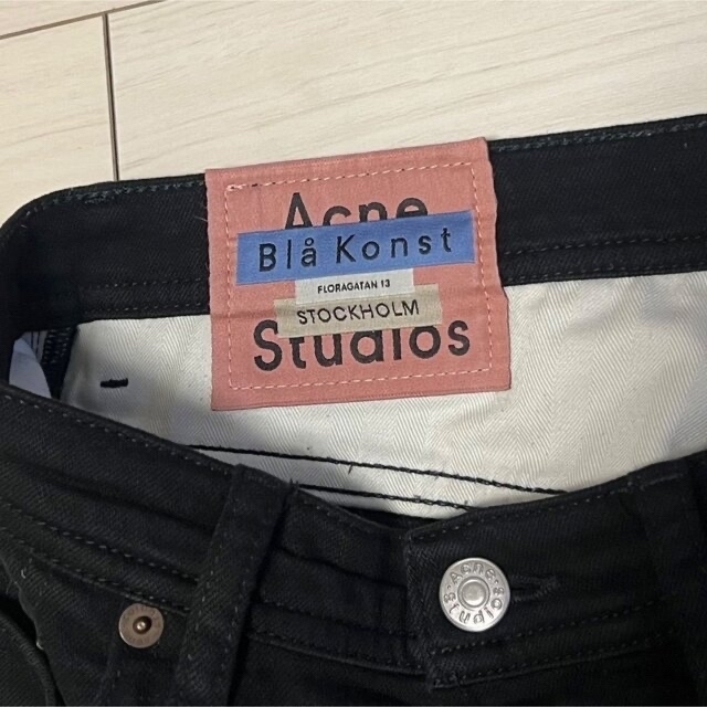 ACNE(アクネ)のACNE STUDIOS Bla Konst River Stay Black メンズのパンツ(デニム/ジーンズ)の商品写真