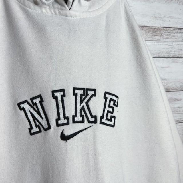 NIKE   入手困難!!ナイキ ✈︎刺繍ロゴ アーチロゴ ゆるだぼ 裏