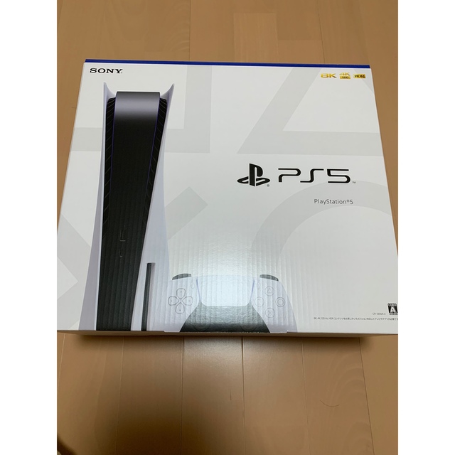 家庭用ゲーム機本体PS5 本体　新品　未開封　送料込み