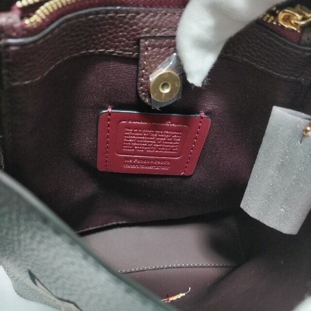 コーチ　COACH バスキア　コラボ　ショルダーバッグ タウンバケット　ブラック