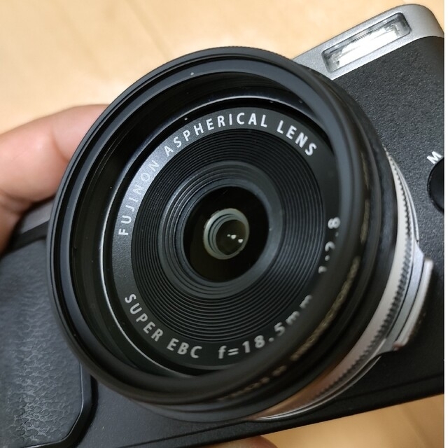 FUJIFILM 高級コンデジ(X70)