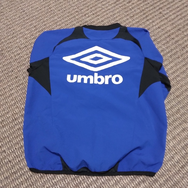 umbro　ピステ　セットアップ