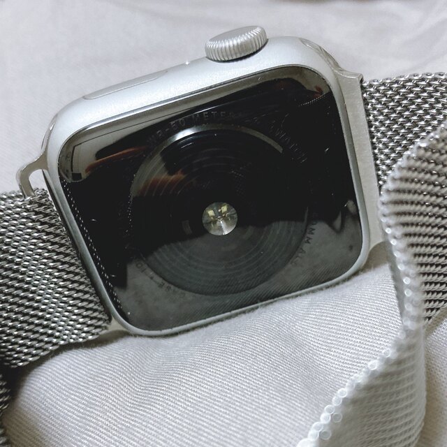 APPLE WATCH SE 40 SVAL GPSモデル　シルバー