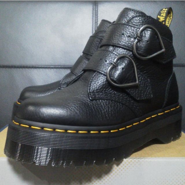 【専用】Dr.Martens DEVON HEART UK4 黒 厚底 ベルトブラックサイズ