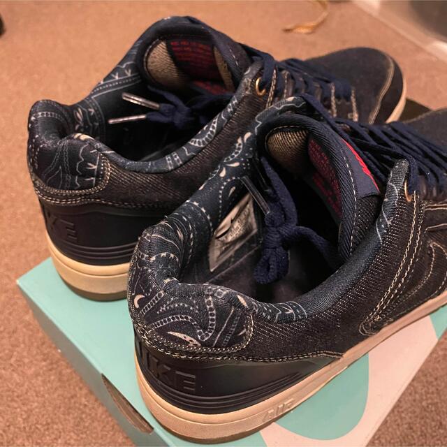 NIKE(ナイキ)の27.5 送料込み AIR FORCE 2 LOW DENIM 2PAC デニム メンズの靴/シューズ(スニーカー)の商品写真