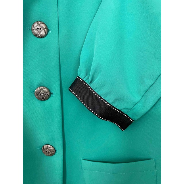 magonn ジャケット エメラルドグリーン レトロ レディースのジャケット/アウター(その他)の商品写真