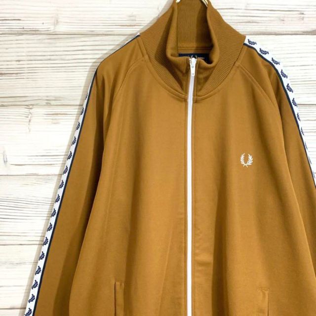 物品 fred perry トラックジャケット XL ecousarecycling.com
