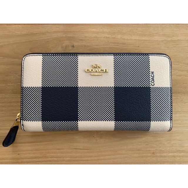 COACH(コーチ)のCOACH コーチ 長財布　チェック柄　新品　未使用 レディースのファッション小物(財布)の商品写真