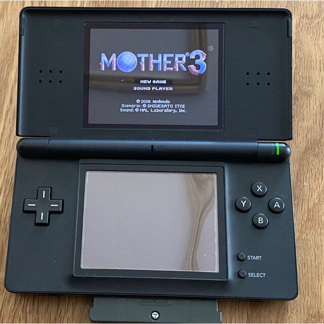 ゲームボーイアドバンス本体　MOTHERセット