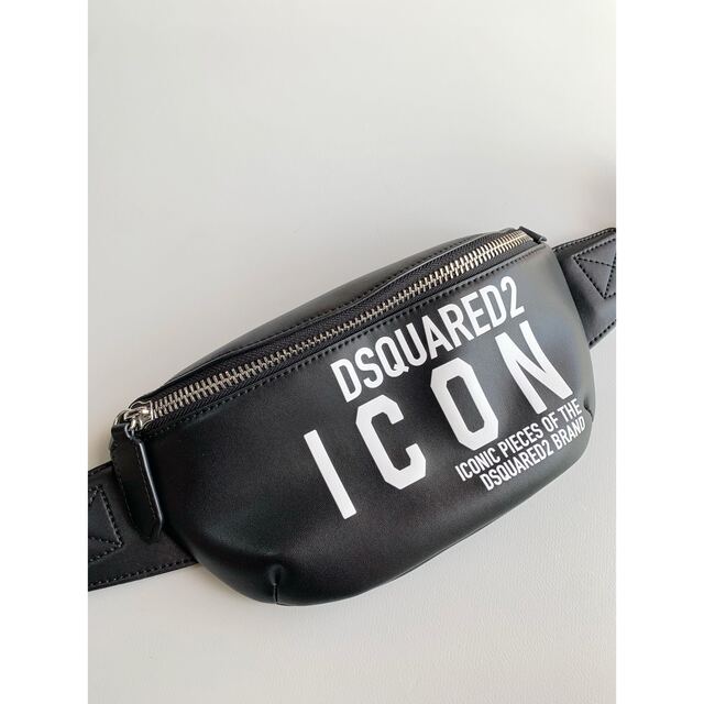 DSQUARED2(ディースクエアード)のDSQUARED2  牛革　ボディバッグ　ICON メンズのバッグ(ウエストポーチ)の商品写真