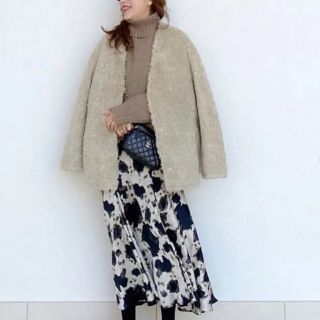 アメリヴィンテージ(Ameri VINTAGE)のBaybee スムースボアコート　beige(毛皮/ファーコート)