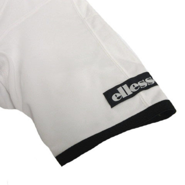 ellesse(エレッセ)のellesse Tシャツ 半袖 ハーフジップ ハイネック ロゴワッペ 白 紺 スポーツ/アウトドアのスポーツ/アウトドア その他(その他)の商品写真