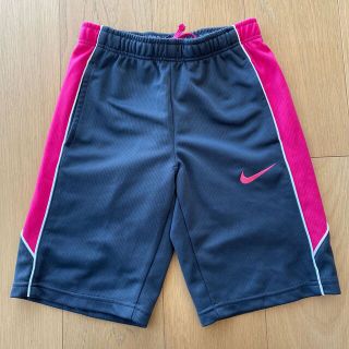 ナイキ(NIKE)のNIKE  ハーフパンツ  グレー XS  130(パンツ/スパッツ)