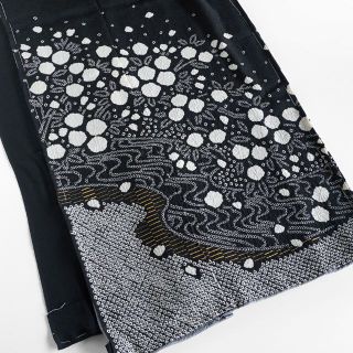 パネル 訪問着 絞り染め 金彩 黒地 仮絵羽 未仕立て | www.tegdarco.com