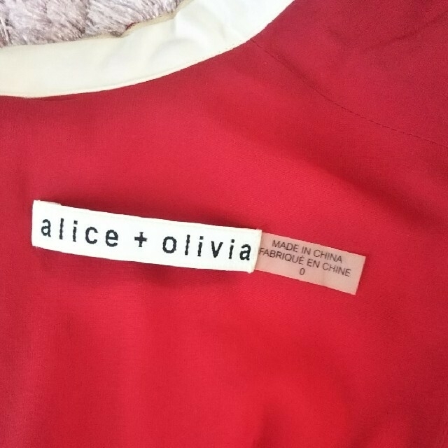 Alice+Olivia(アリスアンドオリビア)のアリス＋オリビア  チェリーワンピース レディースのワンピース(ひざ丈ワンピース)の商品写真