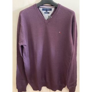 トミーヒルフィガー(TOMMY HILFIGER)の新品未使用！　トミーヒルフィガー　TOMMY  Vネックセーター　パープルS(ニット/セーター)