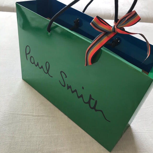 Paul Smith(ポールスミス)のPaul Smith 紙袋　内箱　リボン　ショッパー　プレゼントラッピング レディースのバッグ(ショップ袋)の商品写真