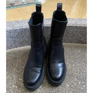 ザラ(ZARA)のZARA：トラックソールチェルシーアンクルブーツ　37(ブーツ)