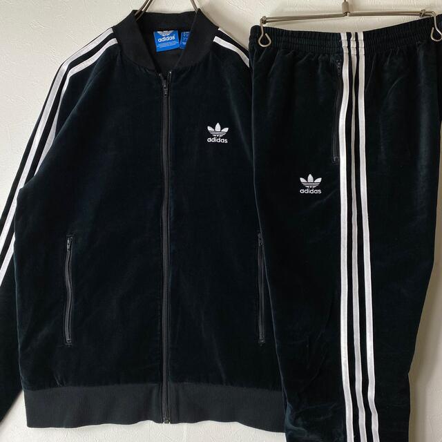 adidas originals ベロア トラックジャケット セットアップ 黒 新発売