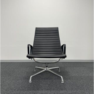 ②HermanMiller Eamsイームズ アルミナムグループ ラウンジチェア