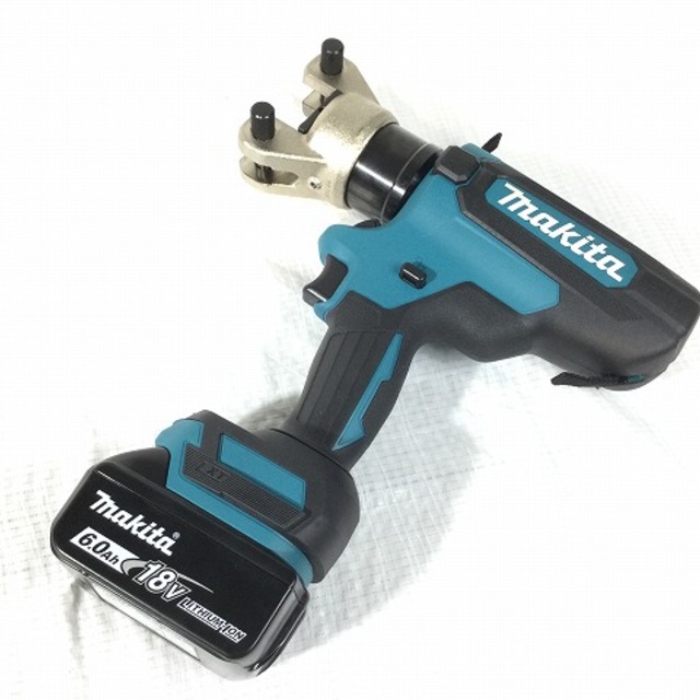 Makita(マキタ)の☆未使用品☆ makita マキタ 18V 充電式圧着機 TC300DRG バッテリ（18V 6.0Ah）アタッチメント付き 充電器付き+ケース 60864 自動車/バイクのバイク(工具)の商品写真