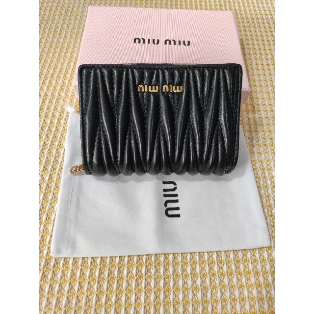 180*N様専用 美品 ミュウミュウ MIUMIU マテラッセ クリスタル 財布