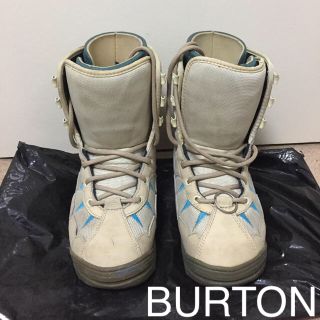 バートン(BURTON)の値下げ！BURTONバートンスノーボードブーツ 23㎝お得！(ブーツ)