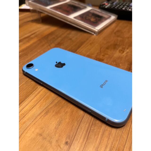 iPhone(アイフォーン)のジャンクiPhone XR 128GB SIMフリー スマホ/家電/カメラのスマートフォン/携帯電話(スマートフォン本体)の商品写真