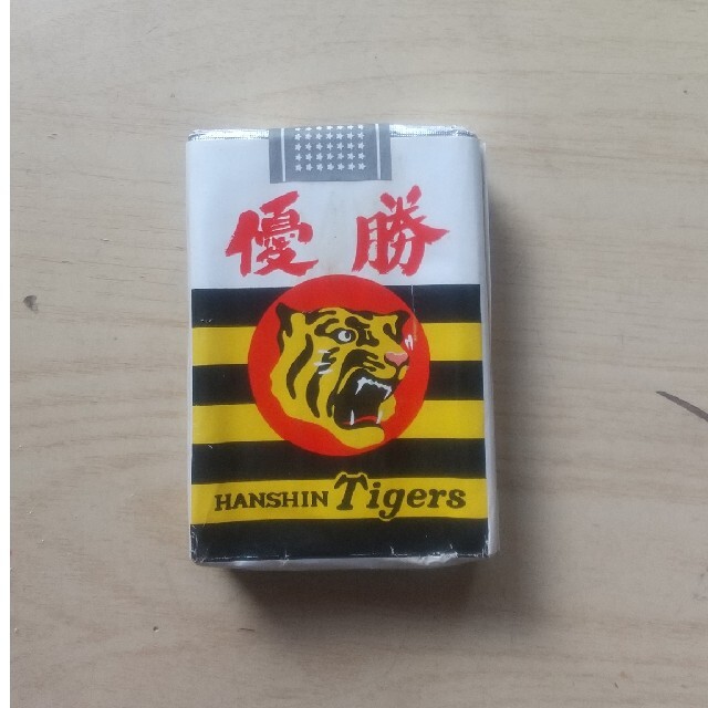 1985年 阪神タイガース 優勝限定タバコの通販 by 木曜クラブ's shop ...