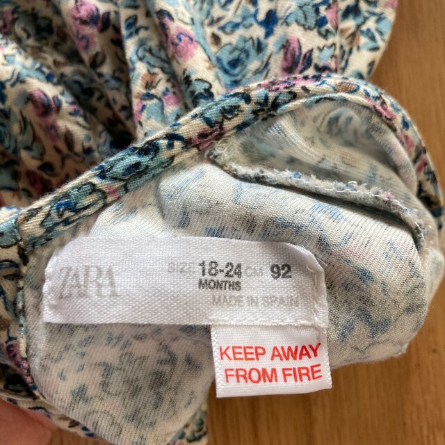 ZARA KIDS(ザラキッズ)のZARA KIDS ワンピース キッズ/ベビー/マタニティのキッズ服女の子用(90cm~)(ワンピース)の商品写真