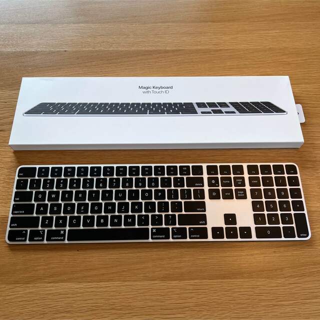 Apple Touch ID搭載Magic Keyboard テンキー付きUS