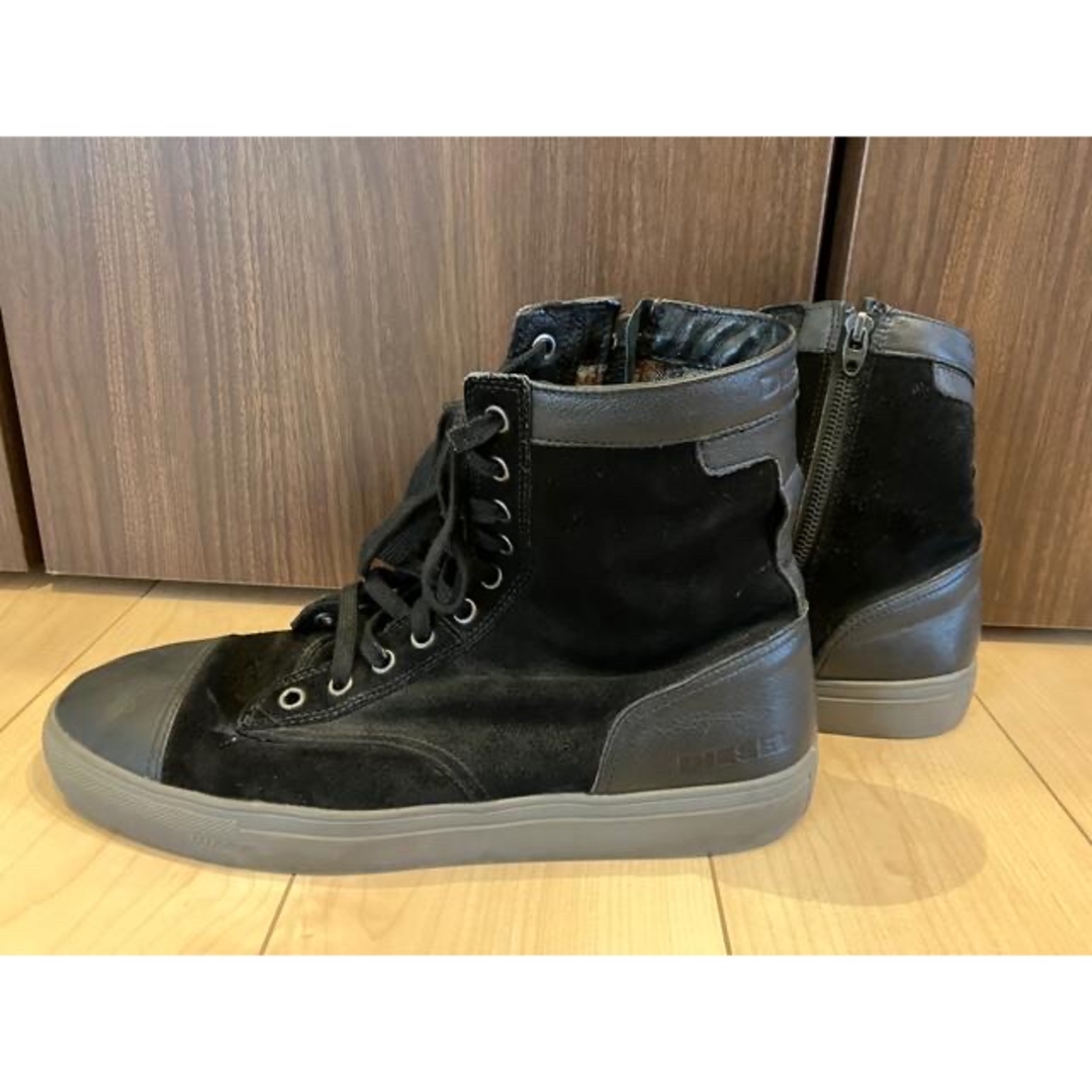 DIESEL(ディーゼル)の値下げ！ディーゼル　メンズブーツ　28.5サイズ　黒　レザー　スエード メンズの靴/シューズ(ブーツ)の商品写真