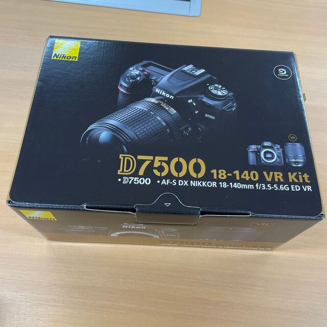 Nikon(ニコン)のNikon デジタル一眼レフカメラ D7500 18-140 VR レンズキット スマホ/家電/カメラのカメラ(デジタル一眼)の商品写真