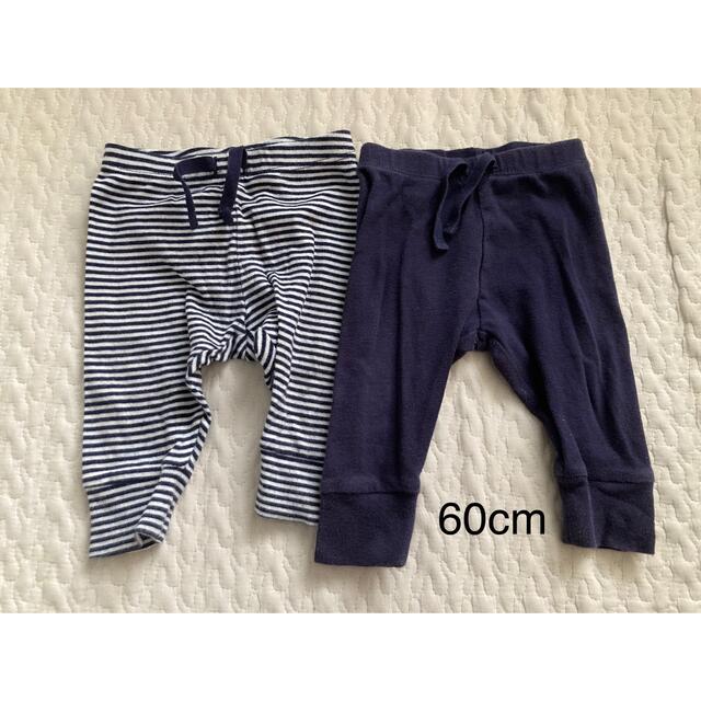 babyGAP(ベビーギャップ)のbaby GAP 長ズボン　60cm 2枚セット キッズ/ベビー/マタニティのベビー服(~85cm)(パンツ)の商品写真